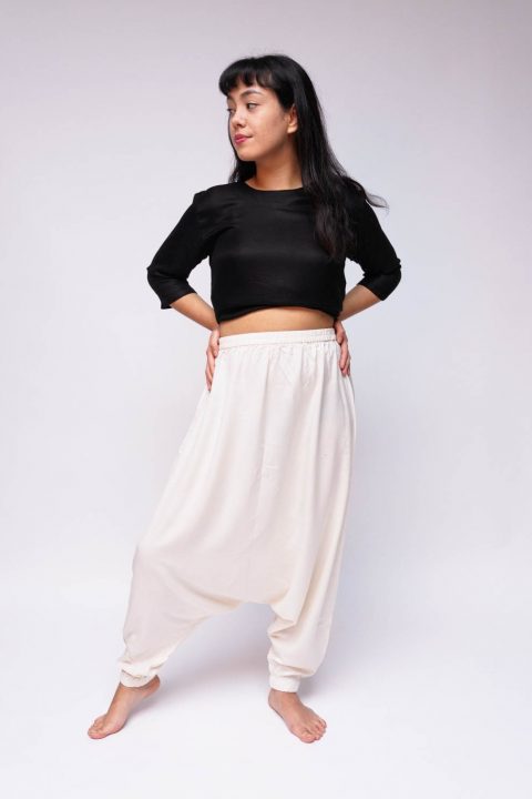 Yomame Harem Pants Standing
