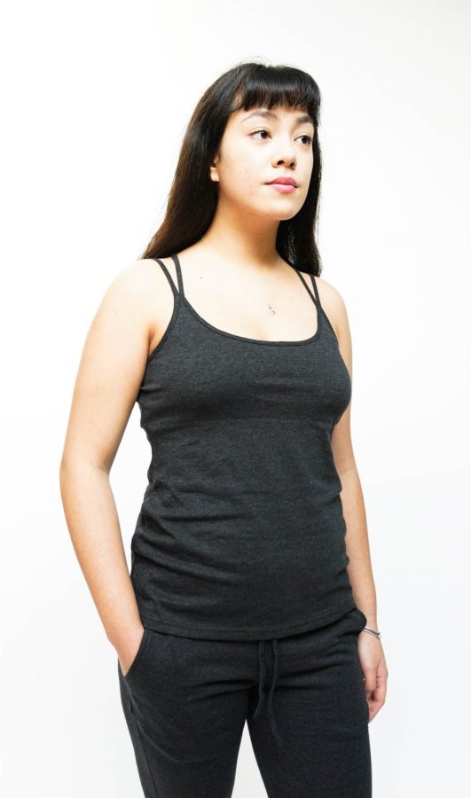 Yomame homepage strap yoga top
